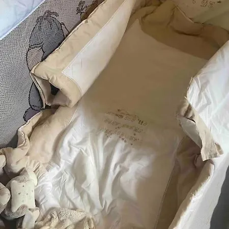Apartment Au Pays De Gide Feutre Dans Un Chateau