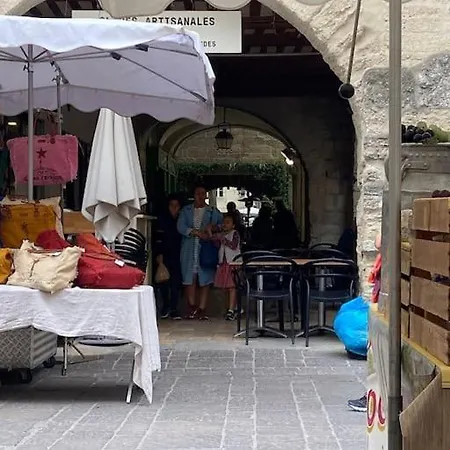 Au Pays De Gide Feutre Dans Un Chateau Apartment