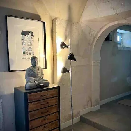Au Pays De Gide Feutre Dans Un Chateau Apartment Lussan (Gard)