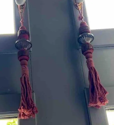 Au Pays De Gide Feutre Dans Un Chateau * Lussan (Gard)